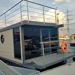 Hausboot - Na Wodzie - Houseboat Porta Mare - Odradream