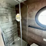 Apartment Hausboot - Na Wodzie - Houseboat Porta Mare - Odradream Szczecin