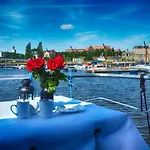 Hausboot - Na Wodzie - Houseboat Porta Mare - Odradream Apartment