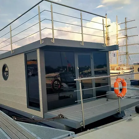 Hausboot - Na Wodzie - Houseboat Porta Mare - Odradream