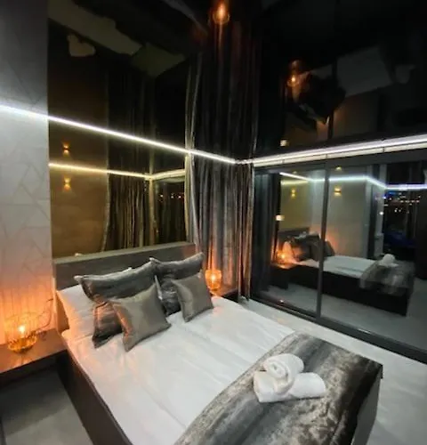 Apartamento Hausboot - Na Wodzie - Houseboat Porta Mare - Odradream Szczecin