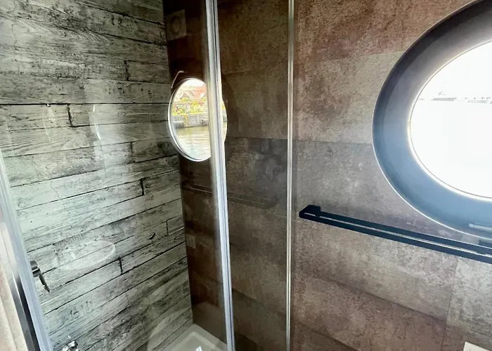 Apartamento Hausboot - Na Wodzie - Houseboat Porta Mare - Odradream Szczecin