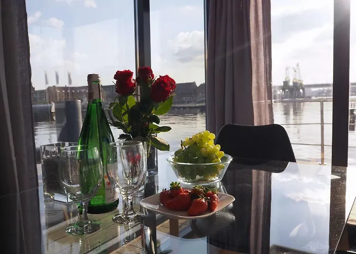 Hausboot - Na Wodzie - Houseboat Porta Mare - Odradream Apartamento Szczecin